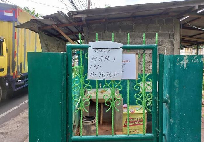 Pemakaman Mendiang Vanessa Angel dan Bibi Ardiansyah DItutup, Pelayat Tetap Datang Berziarah