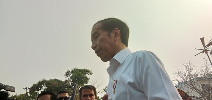 telurusi-sungai-tinjau-kampung-nelayan-di-sungai-kapuas-jokowi-ini-yang-paling-bagus.jpg