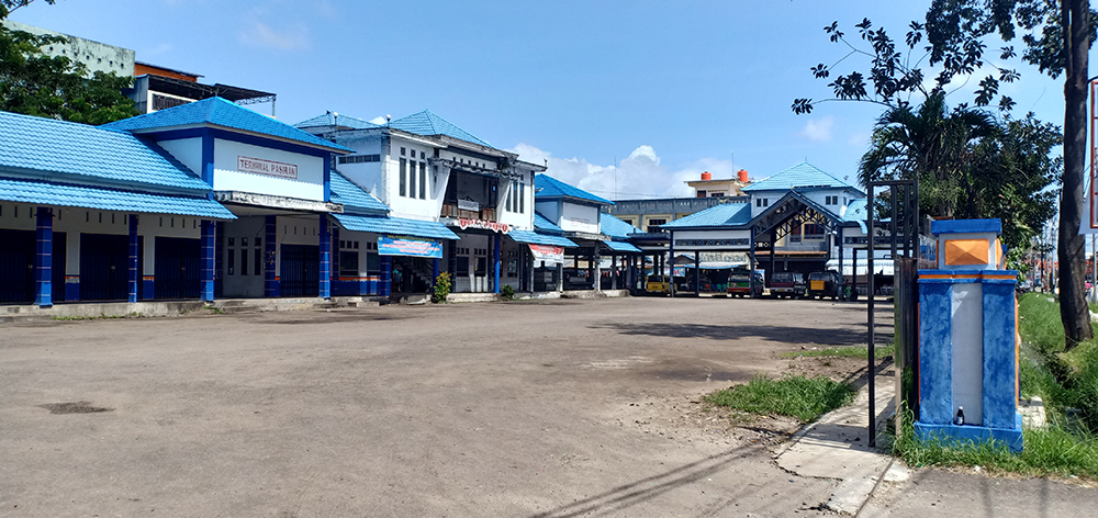terminal-pasiran-di-jalan-stasiun-kelurahan-pasiran-kecamatan-singkawang-barat-rabu-2312019.jpg