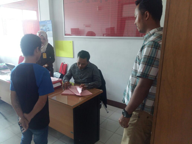 Polisi Limpahkan Berkas dan Tersangka Kasus Pencurian ke Kejari Sintang