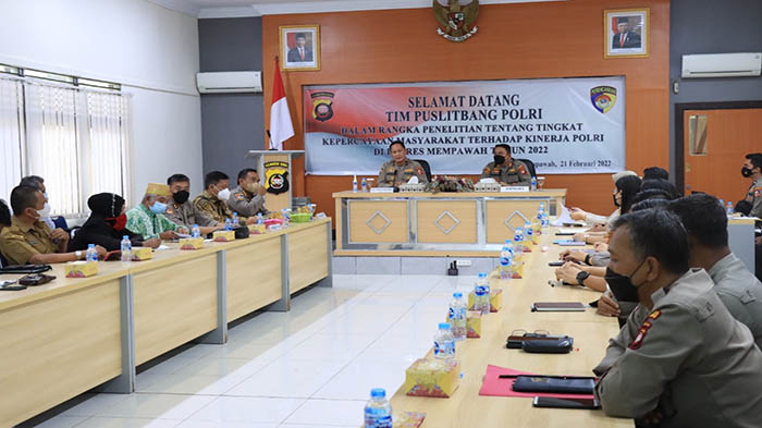 Tim Puslitbang Polri Lakukan Penelitian Kepercayaan Masyarakat Terhadap Kinerja di Polres Mempawah