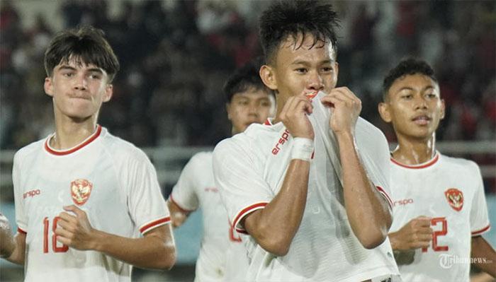 timnas-U17-Muhamad-Zahaby-Gholy-kanan-dalam-pertandingan-Timnas-Indonesia-vs-Laos2411.jpg