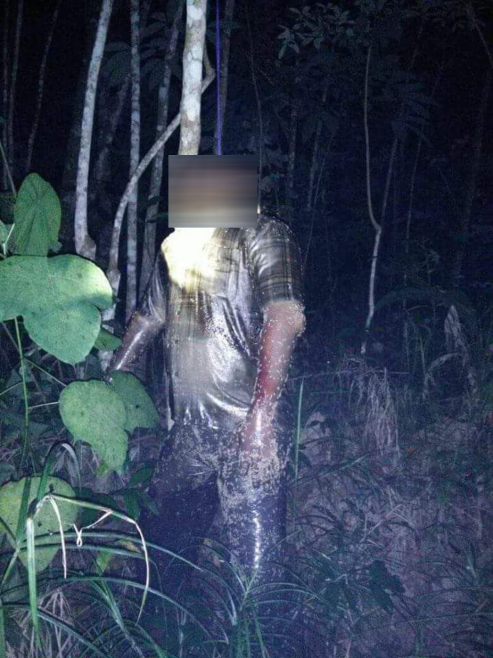 BREAKING NEWS: Pria Singkawang Ditemukan Tergantung Membusuk di Pohon Karet