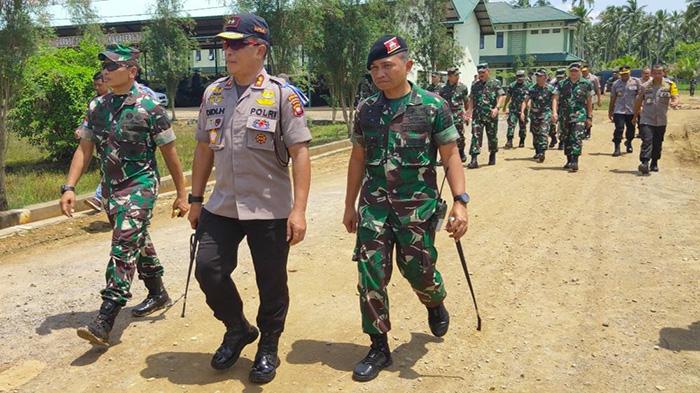tni-m-nur-rahmad-meresmikan-lapangan-tembak-pistol-tri-daya-cakti.jpg