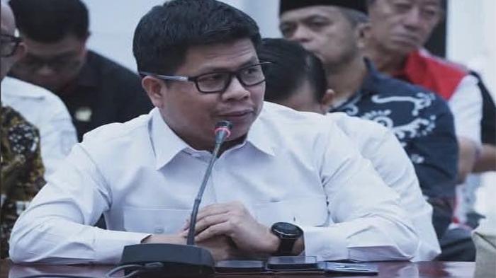 Sambas Terapkan Gerakan Ayah Antar Anak di Hari Pertama Sekolah, ASN-Karyawan Diberi Dispensasi - Tribunpontianak.co.id