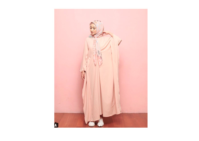 5 Model Fashion Style Buat Ramadan Ala Designer Cantik Dian Pelangi, Mana Pilihanmu?