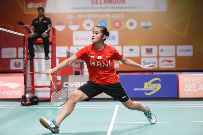tunggal-putri-indonesia-stephanie-widjaja-badminton-bulutangkis.jpg