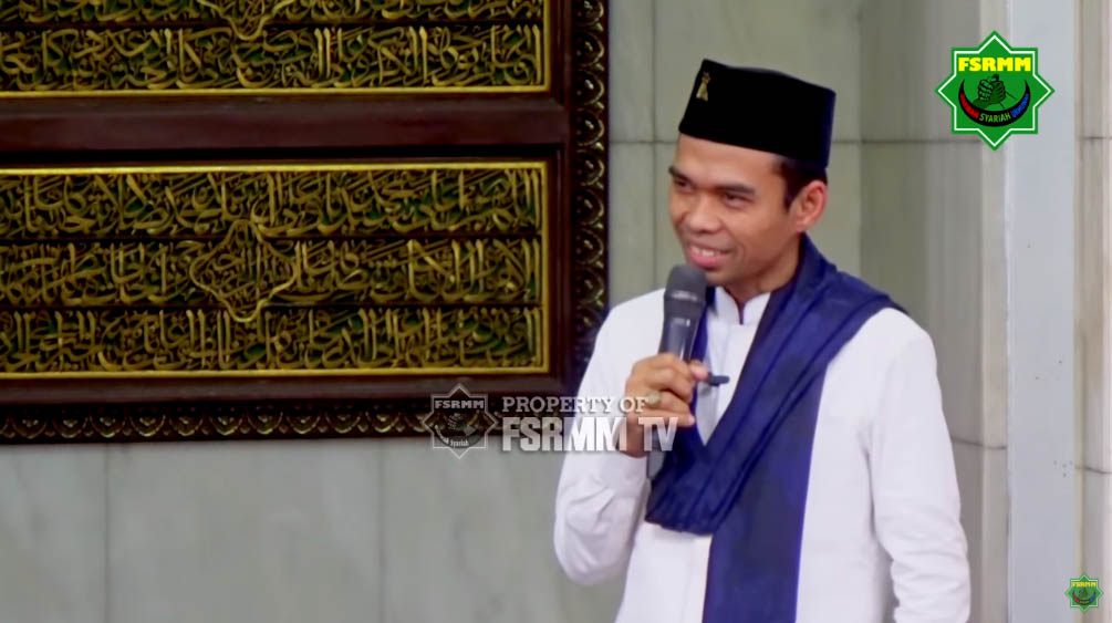 ustadz-abdul-somad-ceramah-di-masjid-cut-nyak-dien-jakarta.jpg