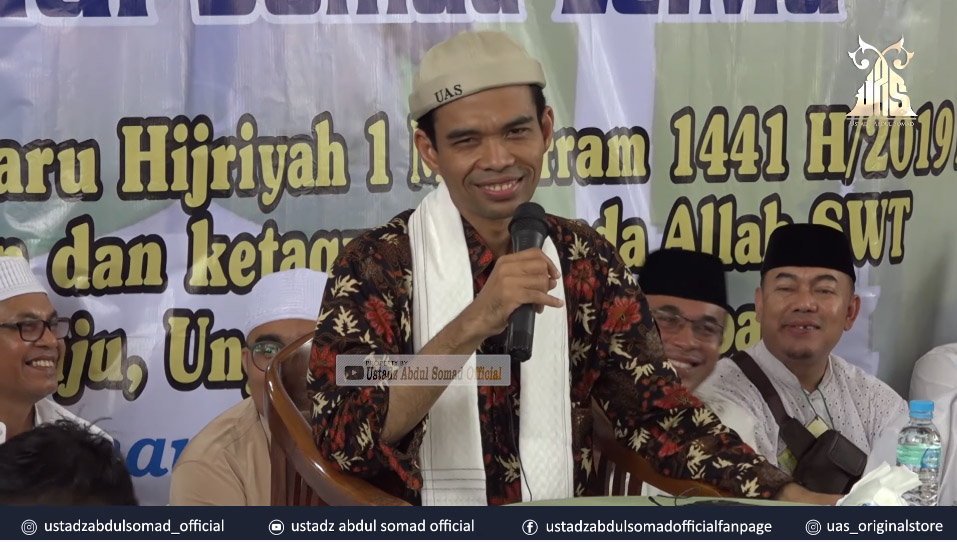 Ustadz Abdul Somad (UAS): Banyak Orang Bilang Saya PNS Bodoh Karena Hal Ini