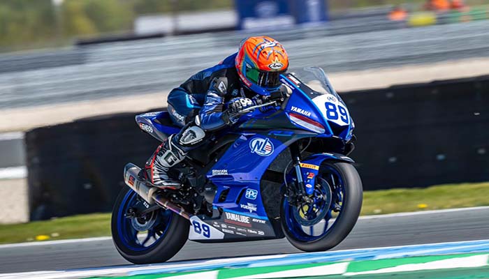 wahyu-nugroho-siap-berlaga-di-yamaha-r3-blu-cru-european-cup-1.jpg