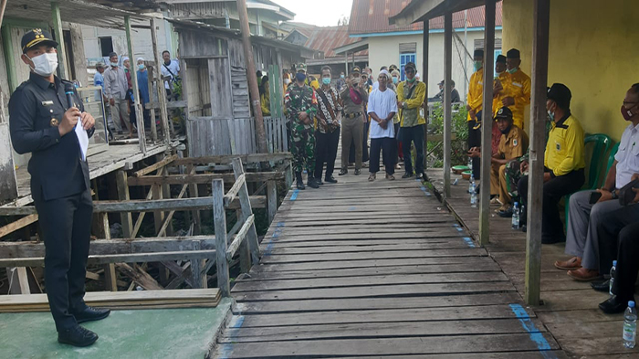 wakil-bupati-kapuas-hulu-wahyudi-hidayat-024111w1.jpg