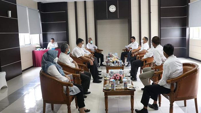 Pemda Ketapang Serahkan LKPD Tahun Anggaran 2020 ke BPK RI