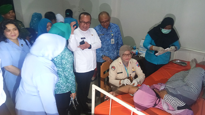 Baksos HUT Ke 74 TNI, Penyuluhan BKKBN hingga Pasang Implan Gratis