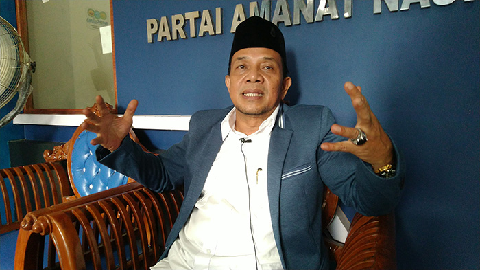 wakil-ketua-dprd-kabupaten-sambas-arifidiar-qe.jpg