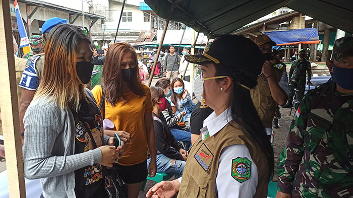 Warga Singkawang Sambut Baik Rapid Test Massal, 368 Warga Dinyatakan Non Reaktif