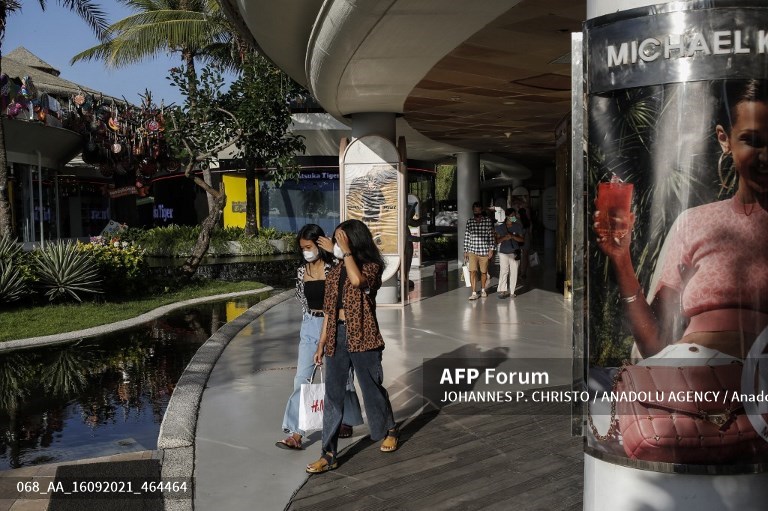 waspada-omicron-aturan-ppkm-kembali-diperpanjang-sampai-17-januari-2022.jpg