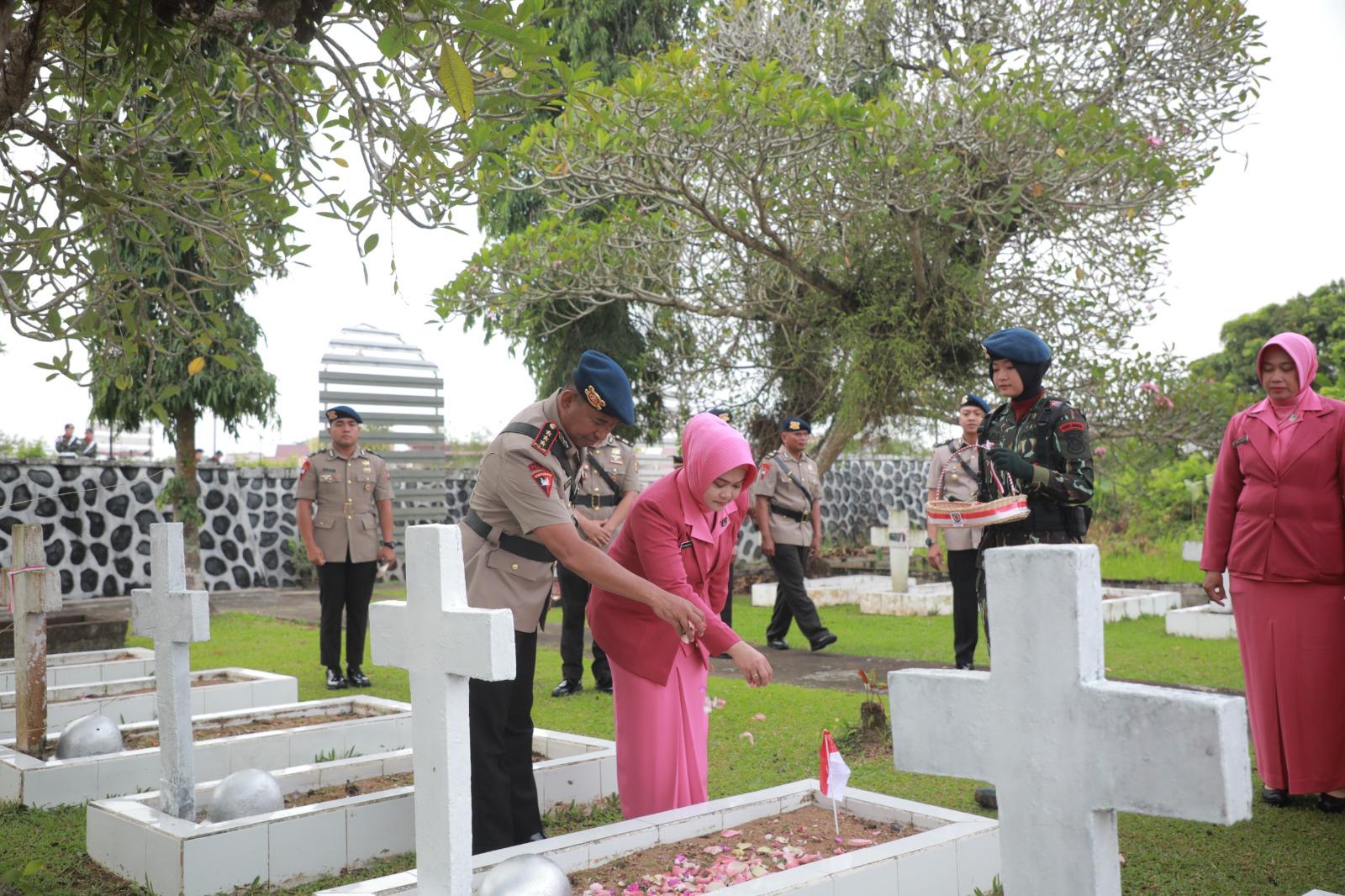 ziarahm-brimob-sdan.jpg