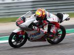 6-Rider-Tumbang-di-COTA-Pembalap-Indonesia-Mario-Aji-Beringas-Hasil-Race-Moto3-MotoGP-Amerika-2023.jpg