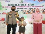 AKBP-Arief-Hidayat-bersama-ketua-Bhayangkari-cabang-K234.jpg