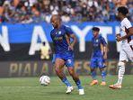 Aksi-David-Da-Silva-penyerang-Persib.jpg