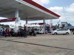 Aktivitas-di-SPBU-Desa-Pasir-Kecamatan-Mempawah-345ew.jpg