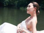 Amanda-Manopo-tampil-memukau-dalam-gaun-pengantin-putih.jpg