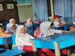 Anak-Sekolah-SD-24-Kuala-Dua.jpg