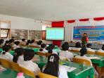 Babinsa Koramil 1210-05/Menyuke Bekali Siswa Dengan Latihan Dasar Kepemimpinan