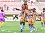 Bekasi-City-saat-merayakan-gol-di-Liga-2-8955.jpg