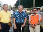 Bupati-Ketapang-Martin-Rantan-SH-MSos-tengah-bersama-Asisten-Setda.jpg