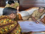 Bupati-Sintang-Jarot-Winarno-menerima-kunjungan-25wer.jpg