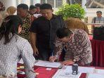 Bupati-terpilih-Kabupaten-Kayong-Utara-Romi-Wijaya-menghadiri-121.jpg