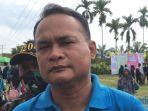 Camat-Sebawi-Sambas-Edi-Supriadi-meminta-para-pelaku-usaha-pariwisata.jpg