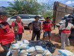 Banjir di Jalan Trans Kalimantan Belum surut, DAD Kubu Raya Turun Berikan Bantuan ke Ratusan Warga