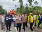 Diiringi-atraksi-Barongsai-bakal-pasa4325ew.jpg