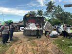 Distribusi-Logistik-Pilkada-ke-TPS-y23.jpg