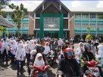 Edukasi-SMP-halaman-sekolah-SMP.jpg