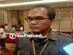 Encep-Endang-diwawancarai-usai-menghadiri2435re.jpg