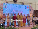 Foto-bersama-penerima-hadiah-ibu-inspirasi-p435ref.jpg