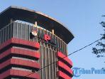 Gedung-Merah-Putih-KPK-di-Jalan-HM-Soeharto-Kuningan-Guntur-Kota-Jakarta-Selatan.jpg