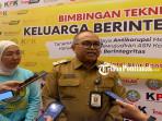 Heny-Sutiani-bersama-Yusnaldi325rew.jpg