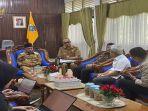 Juli-Suryadi-Burdadi-menerima-kunjungan234eqw.jpg