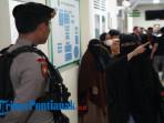 Praperadilan Kasus Pencabulan Anak Ditolak, Suasana Sidang di PN Pontianak Memanas