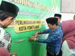 KPAD-171023-apeeel.jpg