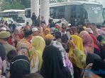 Keberangkatan-Calon-Jemaah-Haji-asal-Kabupaten-Mempawah.jpg