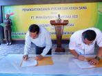 Kepala-Kejaksaan-Negeri-Sanggau-Anton-Rudiyanto-bersama-Group.jpg