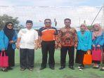 Kepala-Kemenag-Mempawah-Hasib-Arista-bersama-jajarannya-ketika-perpisahan-den2354wedf.jpg