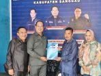 Ketua-DPRD-Sanggau-yang-juga-sekretaris-DPC-PDI-Perjuangan-Kabupaten-Sanggau.jpg