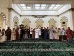 Ketua-Dewan-Masjid-Indonesia-DMI-Kalimantan-Barat-Ria-Norsan235R4EW.jpg