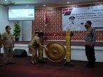 Launching-penggunaan-E-Tppl-dan-Aplikasi-Srikandi-di-Aula-Kantor-Bupati-Landak.jpg